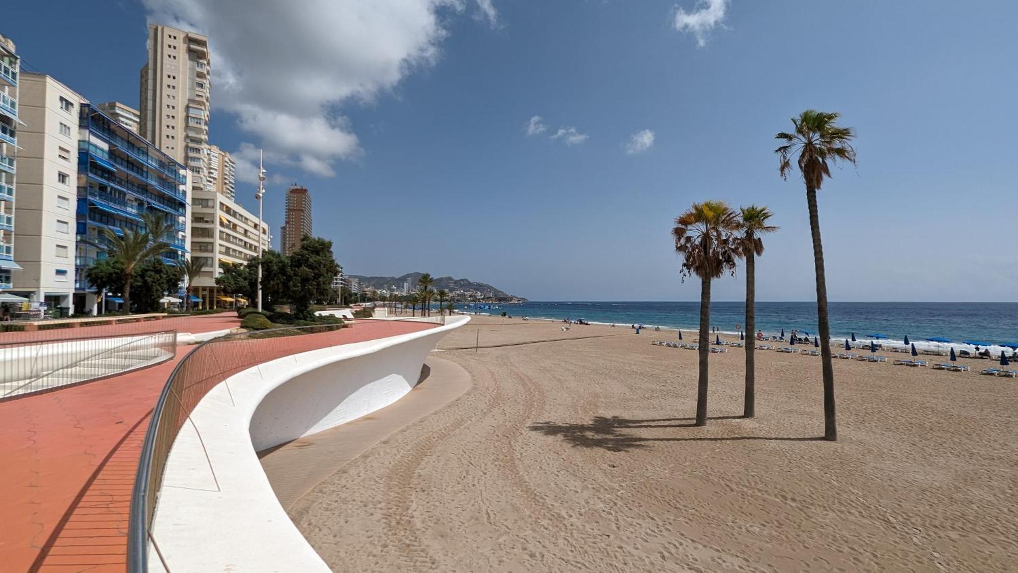 Pintor Sorolla Apartment Benidorm Bagian luar foto