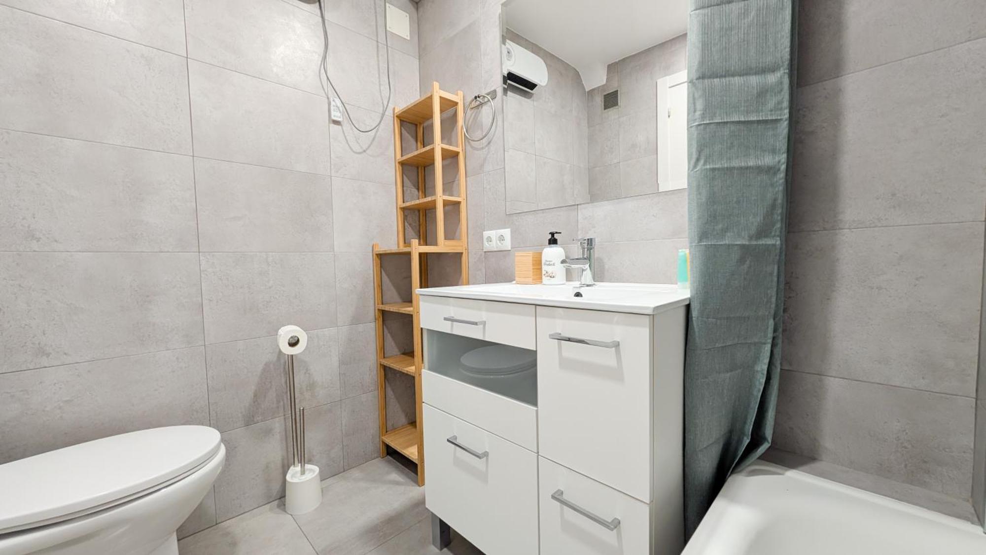 Pintor Sorolla Apartment Benidorm Bagian luar foto