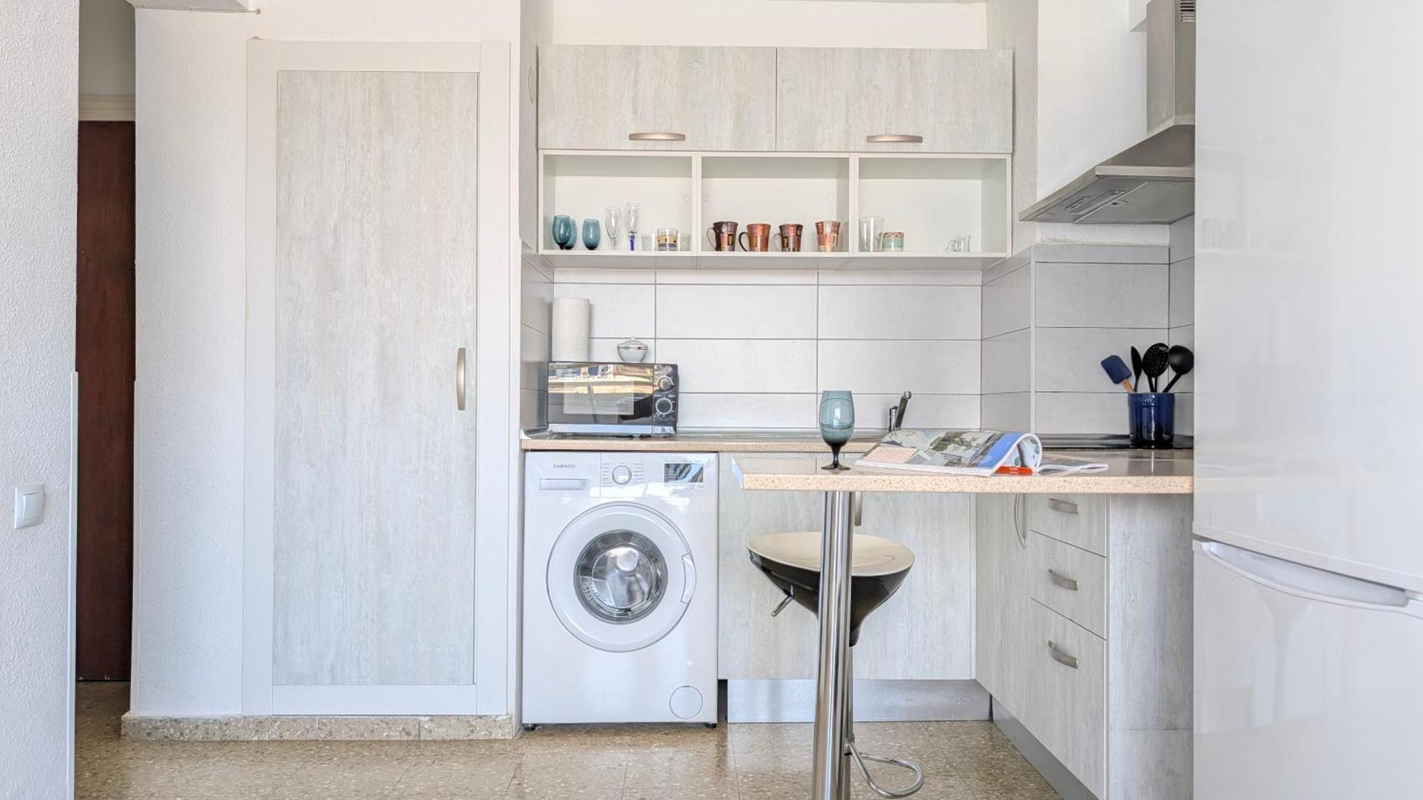 Pintor Sorolla Apartment Benidorm Bagian luar foto